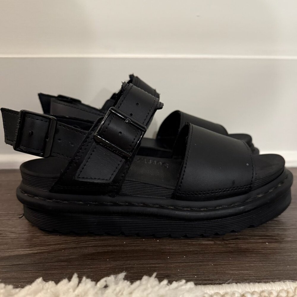 Dr. Martens Voss sandal Women's Size 6